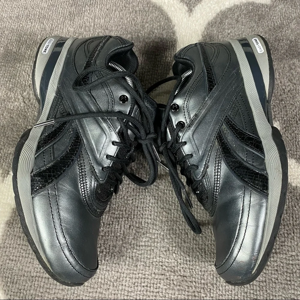 Reebok Sneakers Womens Size 7.5 Easytone Reinspire Lux dark gray shoes